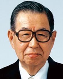 伊藤　雅俊 氏