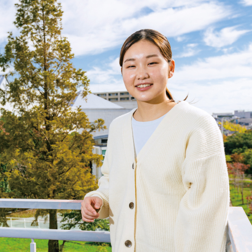 在学生