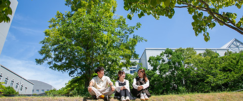 卒業生 経営企業の採用支援