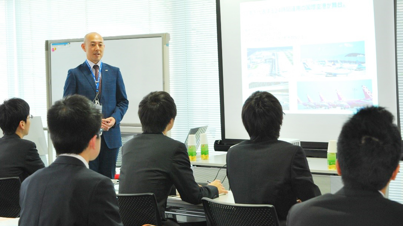 学内企業説明会