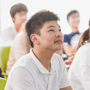 商学部経営学科1年・辻本琳太郎さん