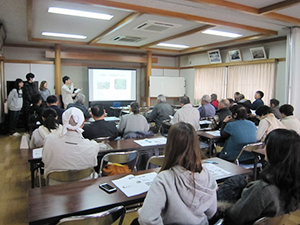 吉野町で社会共創プログラム　森藤ゼミ学生によるプレゼン