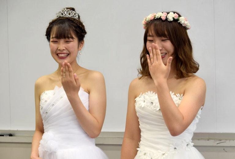 4か月間の成果発表は、模擬結婚式！ ーブライダル・コーディネーション論Ⅱーのサムネイル