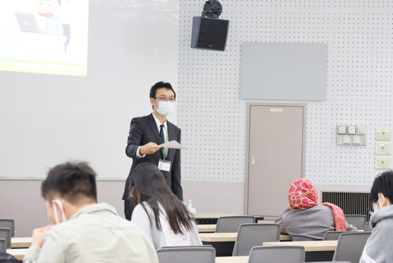 就職活動の基礎力アップに！ 留学生を対象に『ビジネス日本語講座』を開講のサムネイル