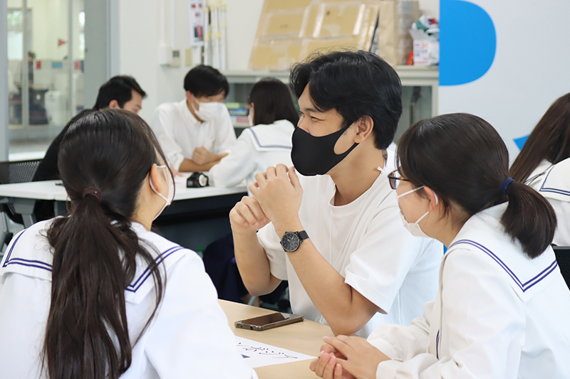 留学生と高校生でディスカッション