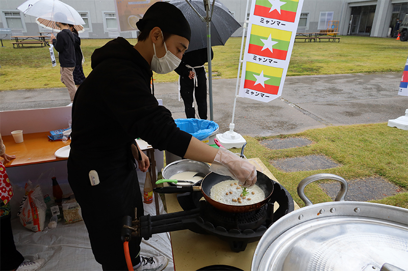 母国料理