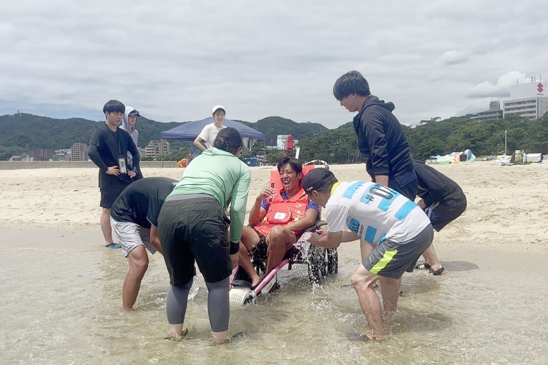 ヒッポキャンプで入水体験