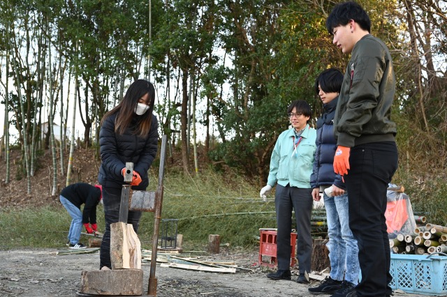 村上ゼミの学生が農村体験！ 大学に近接する伊川谷町小寺の農村の有効活用を考えるのサムネイル