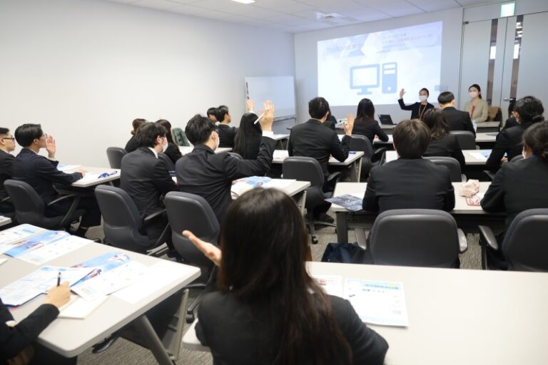 1泊2日の『東京探検隊』で感じた、留学生たちの日本での就職への熱意のサムネイル