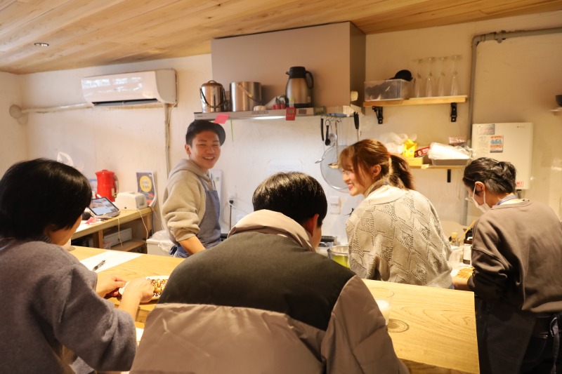 留学生たちによる「ベトナム料理」