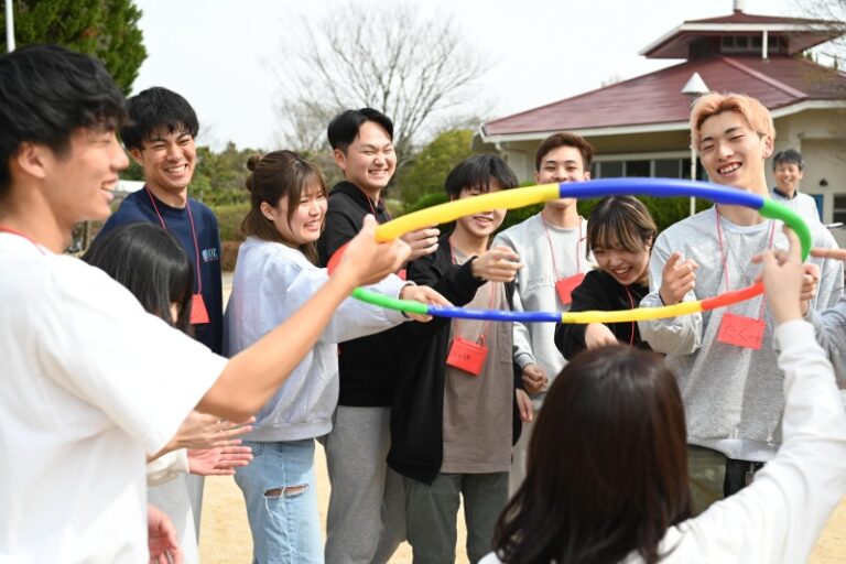 本学独自の初年次教育。入学式の次は『コミュニケーションキャンプ』で友人づくり！のサムネイル