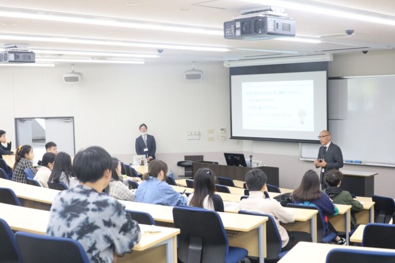 “留学生対象”の講義で、企業の方が語った『日本企業が求める人材像』のサムネイル