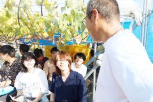 秦ゼミの学生が、稲美町のふるさと納税返礼品協力企業を取材、魅力をPR