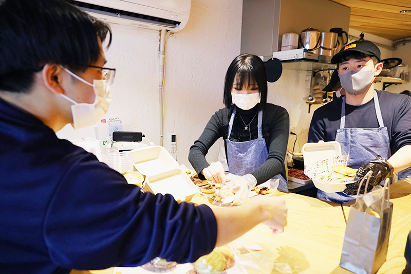 コミュニケーションを取りながら対応