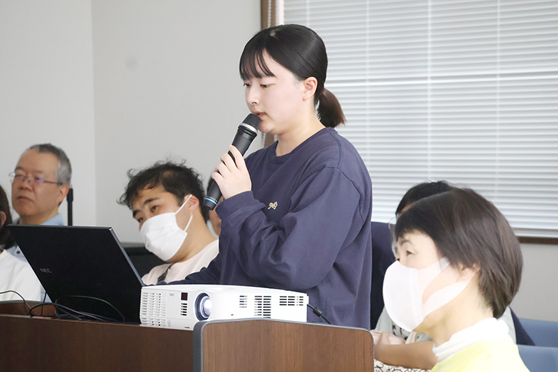家島の魅力について発表