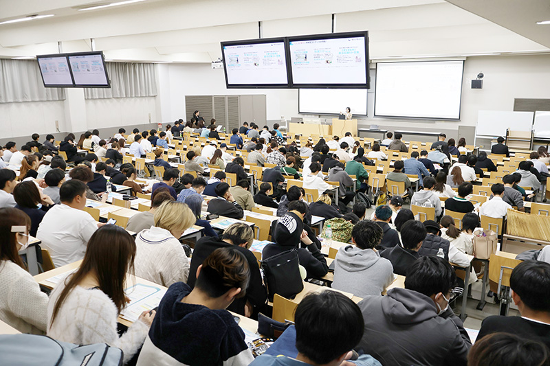 多くの3年生と修士1年生が参加