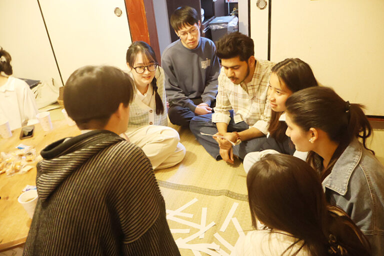 岡田ゼミの学生が“マイプロジェクト”で『日本語カフェ』を開催のサムネイル