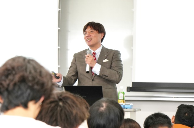 熱く語る松江氏