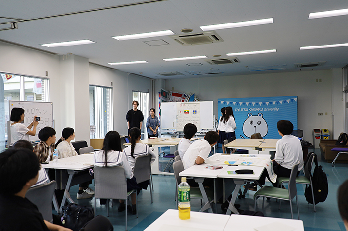 須磨友が丘高校国際交流授業