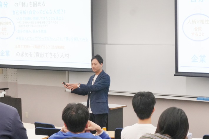 留学生が企業の“本音”と出会う日　～ビジネス日本語Ⅱ＆キャリア実践論～のサムネイル