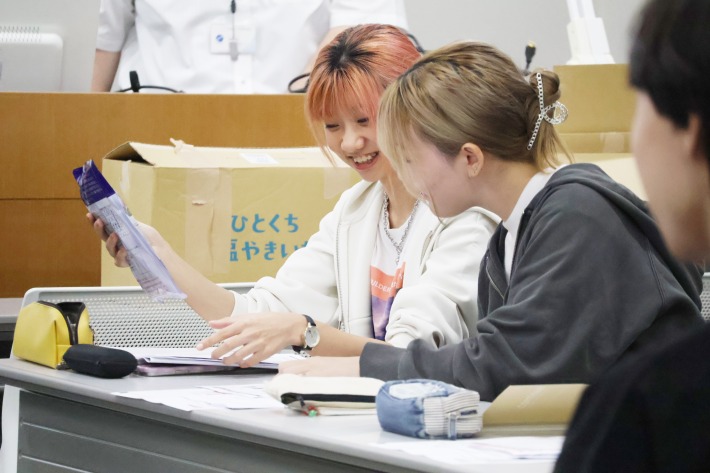 ヤクルト商事の商品企画プロジェクト4