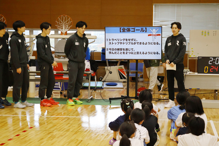 スポーツの楽しさを伝える!伊藤淳ゼミのミニバスケットボール教室のサムネイル