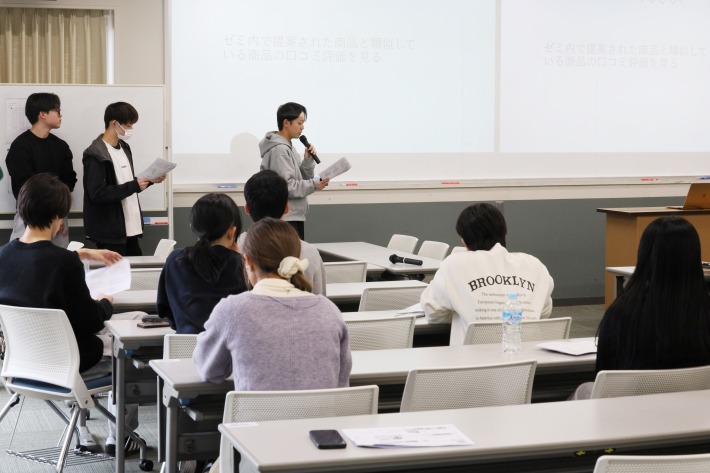 シニア層に喜ばれる商品を! 岡田ゼミとヤクルト商事の商品企画プロジェクトが始動のサムネイル