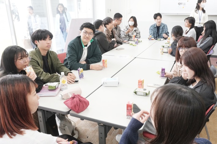 多言語交流の第一歩！「Multilingual Café」がスタートのサムネイル