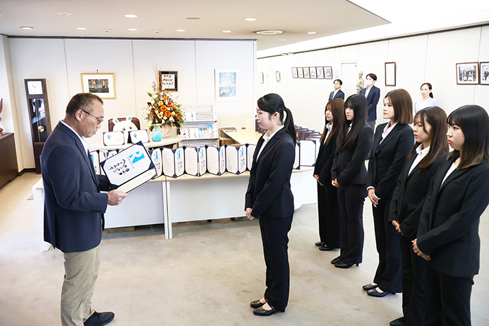 競技活動で顕著な成果を挙げた1団体・学生2名に「5月度奨励賞」を授与のサムネイル