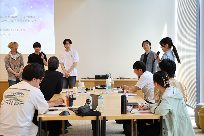 2大学合同プロジェクト!前川ゼミがアスカカンパニーのミッションに挑戦のサムネイル