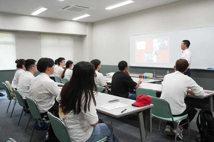 「自分に合う企業」と出会うために。留学生向け学内企業説明会を実施