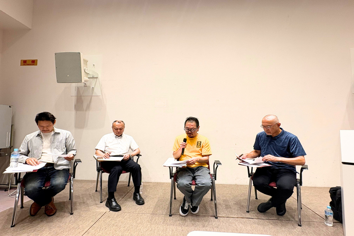 第25回「神戸のまちの魅力を考える会」で地域商業について議論する登壇者