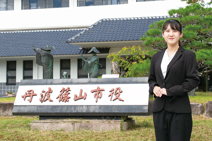 丹波篠山市役所 ⻆谷 優綺さんのサムネイル