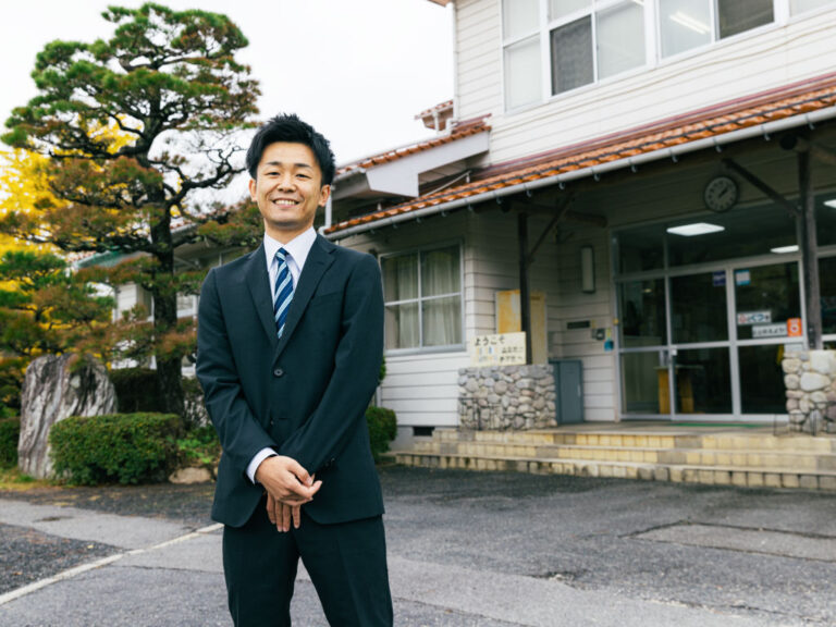 鳥取県庁 山村啓人さんのサムネイル